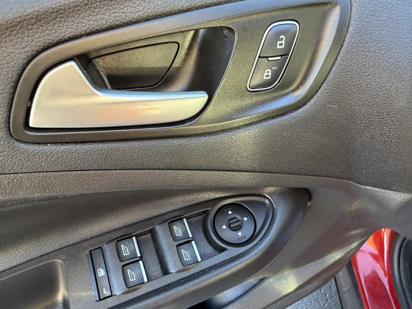 2019 Red /Black Ford Escape SE 4WD (1FMCU9GD3KU) with an 1.5L I4 DOHC 16V TURBO engine, Automatic transmission, located at 547 E. Main St., Orwell, OH, 44076, (440) 437-5893, 41.535435, -80.847855 - 2019 Ford Escape SE 4WD – Practical Compact Crossover with EcoBoost Efficiency - One Owner Carfax This 2019 Ford Escape SE 4WD is finished in Ruby Red Metallic on 17" aluminum wheels, with daytime running lights and dusk-sensing headlights. It keeps a clean, everyday look. The 1.5L turbocharged E- Photo#7