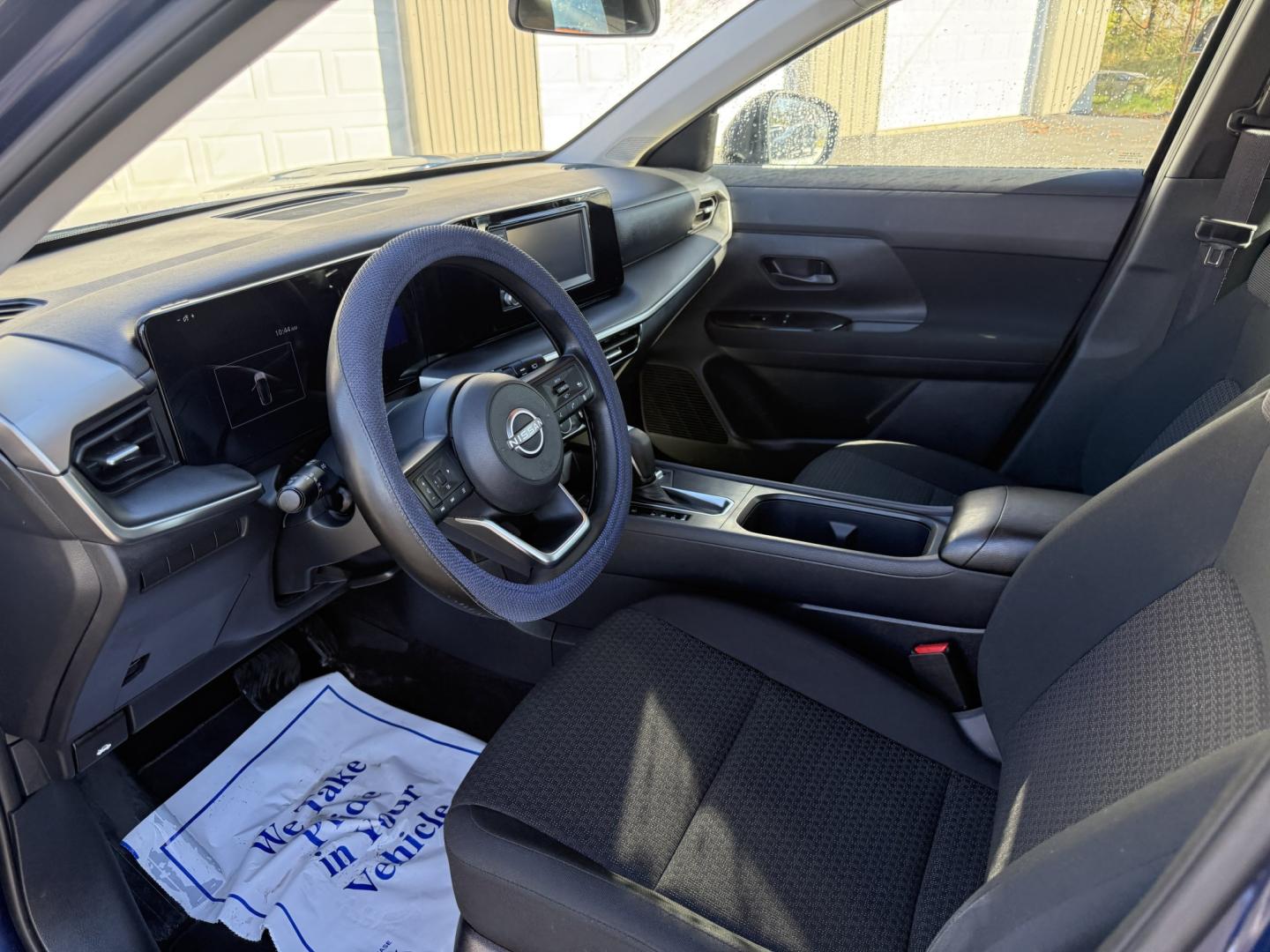 2025 Blue /Black Nissan Kicks S 4WD (3N8AP6BB3SL) with an 2.0L I4 DOHC 16V engine, Automatic transmission, located at 547 E. Main St., Orwell, OH, 44076, (440) 437-5893, 41.535435, -80.847855- Photo#6