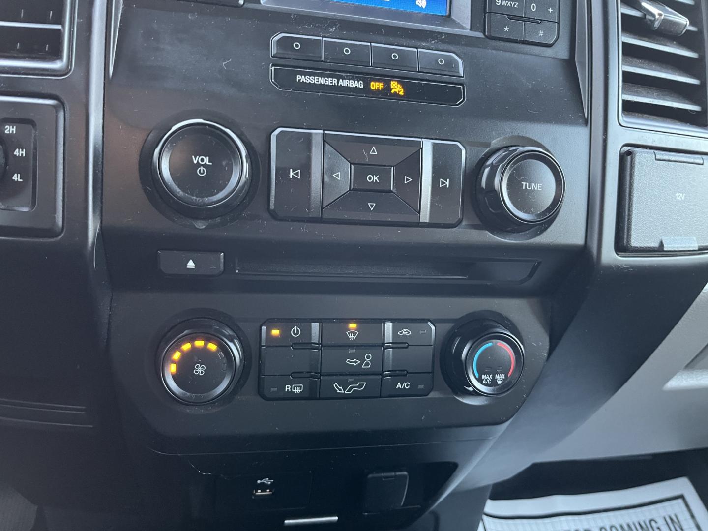 2017 Blue /Gray Ford F-150 XL SuperCrew 5.5-ft. Bed 4WD (1FTEW1EP4HF) with an 2.7L V6 DOHC 24V TWIN TURBO engine, Automatic transmission, located at 11115 Chardon Rd. , Chardon, OH, 44024, (440) 214-9705, 41.580246, -81.241943- Photo#26