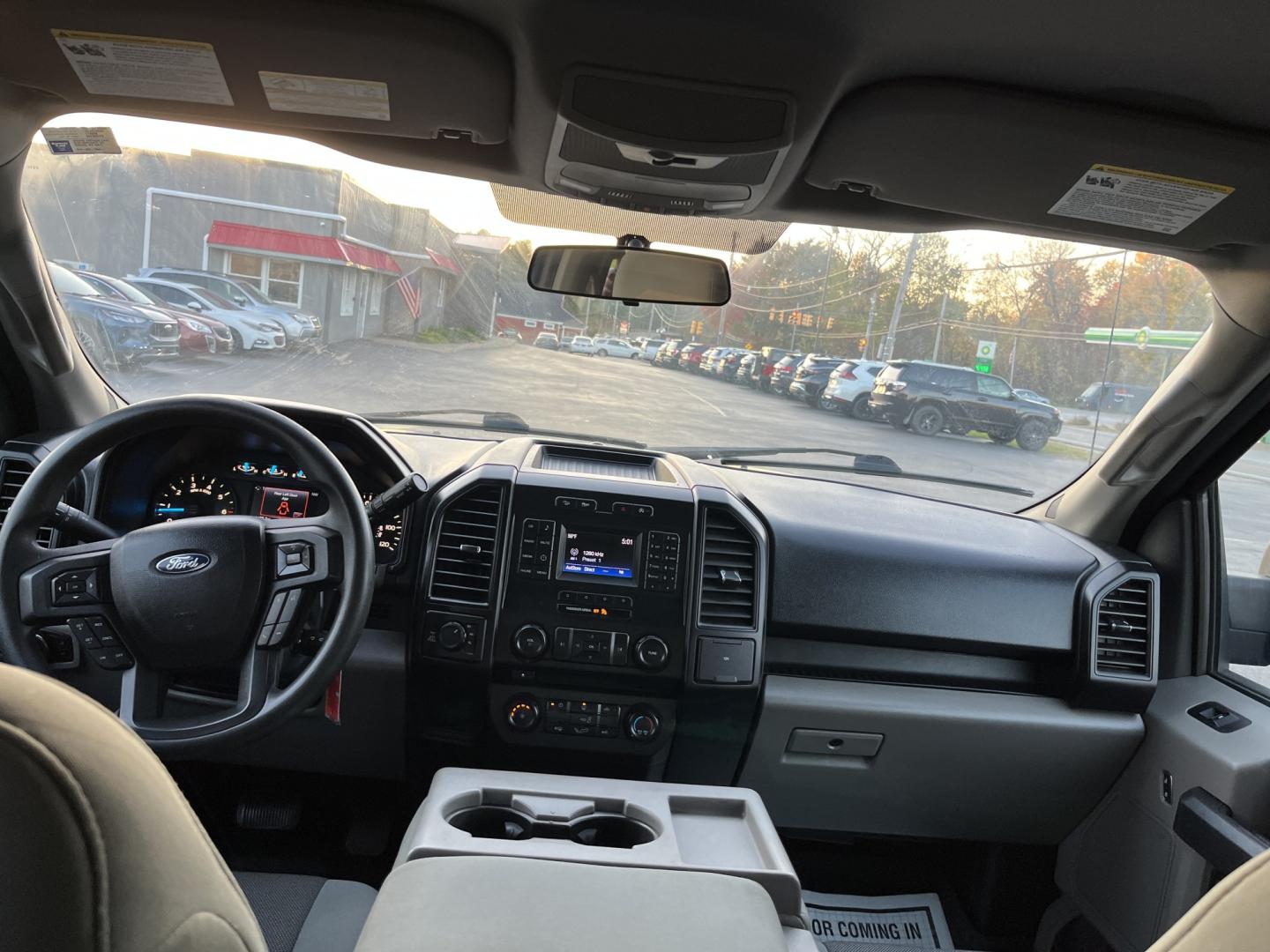 2017 Blue /Gray Ford F-150 XL SuperCrew 5.5-ft. Bed 4WD (1FTEW1EP4HF) with an 2.7L V6 DOHC 24V TWIN TURBO engine, Automatic transmission, located at 11115 Chardon Rd. , Chardon, OH, 44024, (440) 214-9705, 41.580246, -81.241943- Photo#30