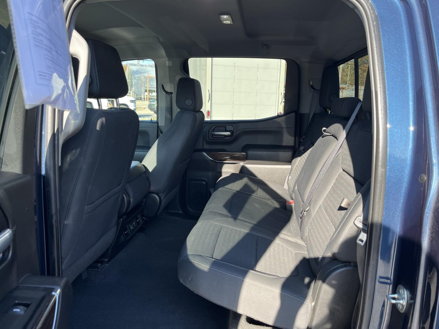 2020 Blue /Black GMC Sierra 1500 SLE Crew Cab Short Box 4WD (3GTU9BED1LG) with an 5.3L V8 OHV 16V engine, Automatic transmission, located at 547 E. Main St., Orwell, OH, 44076, (440) 437-5893, 41.535435, -80.847855- Photo#29