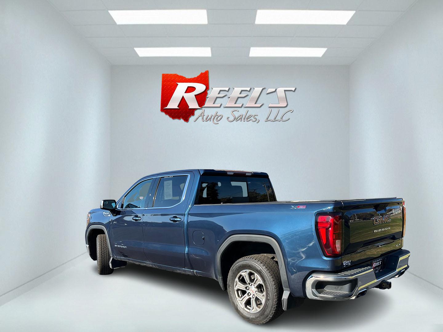 2020 Blue /Black GMC Sierra 1500 SLE Crew Cab Short Box 4WD (3GTU9BED1LG) with an 5.3L V8 OHV 16V engine, Automatic transmission, located at 547 E. Main St., Orwell, OH, 44076, (440) 437-5893, 41.535435, -80.847855- Photo#9
