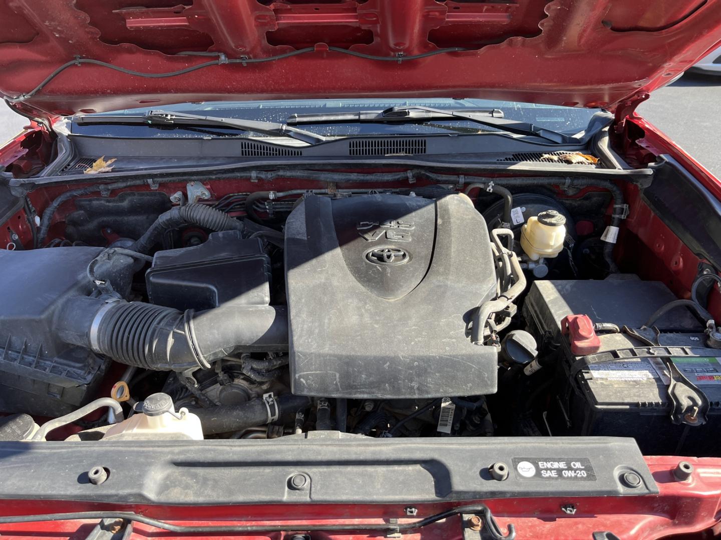 2018 Toyota Tacoma SR5 Double Cab Super Long Bed V6 6AT 4WD (5TFDZ5BN5JX) with an 3.6L V6 DOHC 24V engine, 6A transmission, located at 547 E. Main St., Orwell, OH, 44076, (440) 437-5893, 41.535435, -80.847855- Photo#13