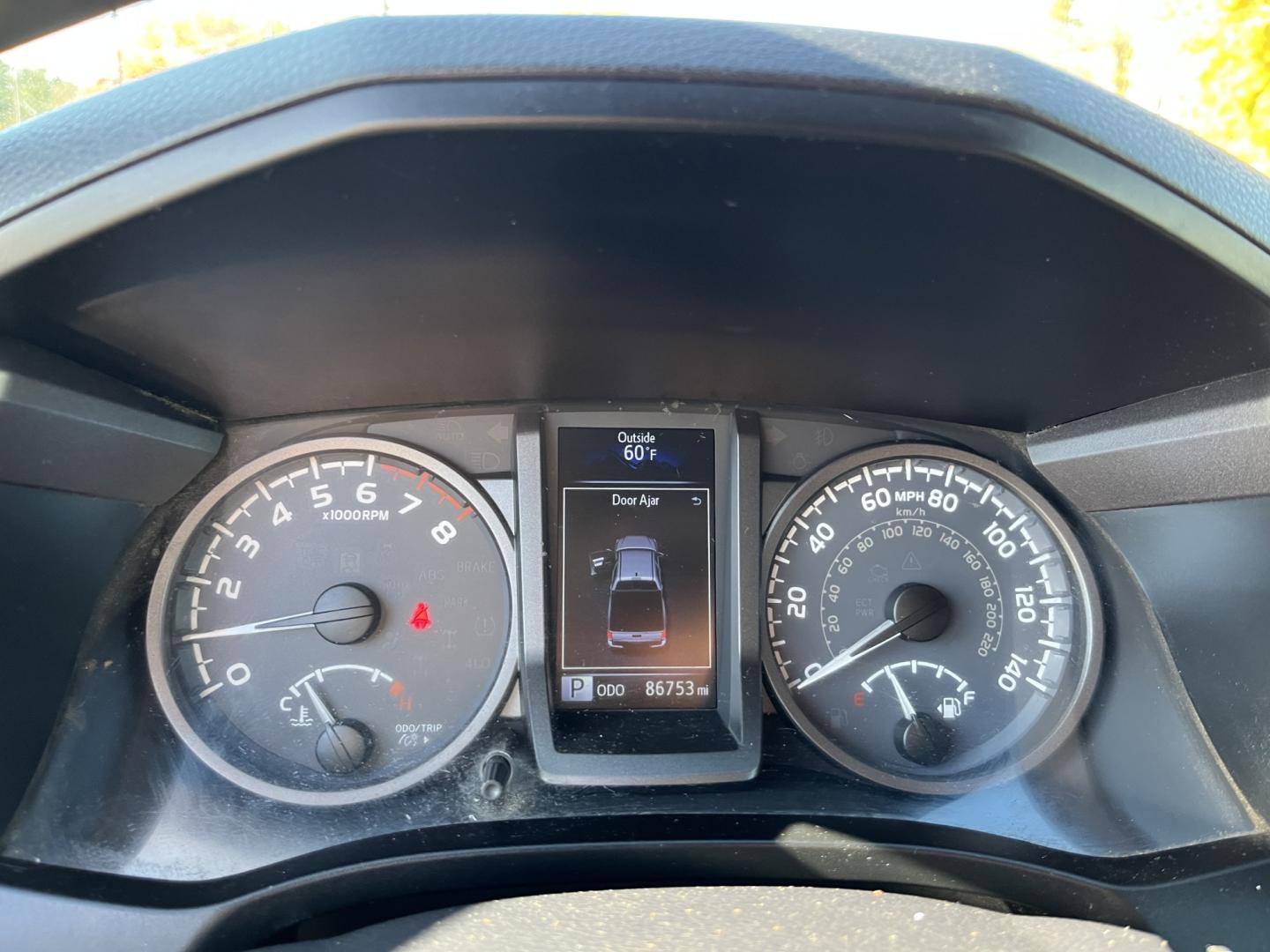 2018 Toyota Tacoma SR5 Double Cab Super Long Bed V6 6AT 4WD (5TFDZ5BN5JX) with an 3.6L V6 DOHC 24V engine, 6A transmission, located at 547 E. Main St., Orwell, OH, 44076, (440) 437-5893, 41.535435, -80.847855- Photo#23