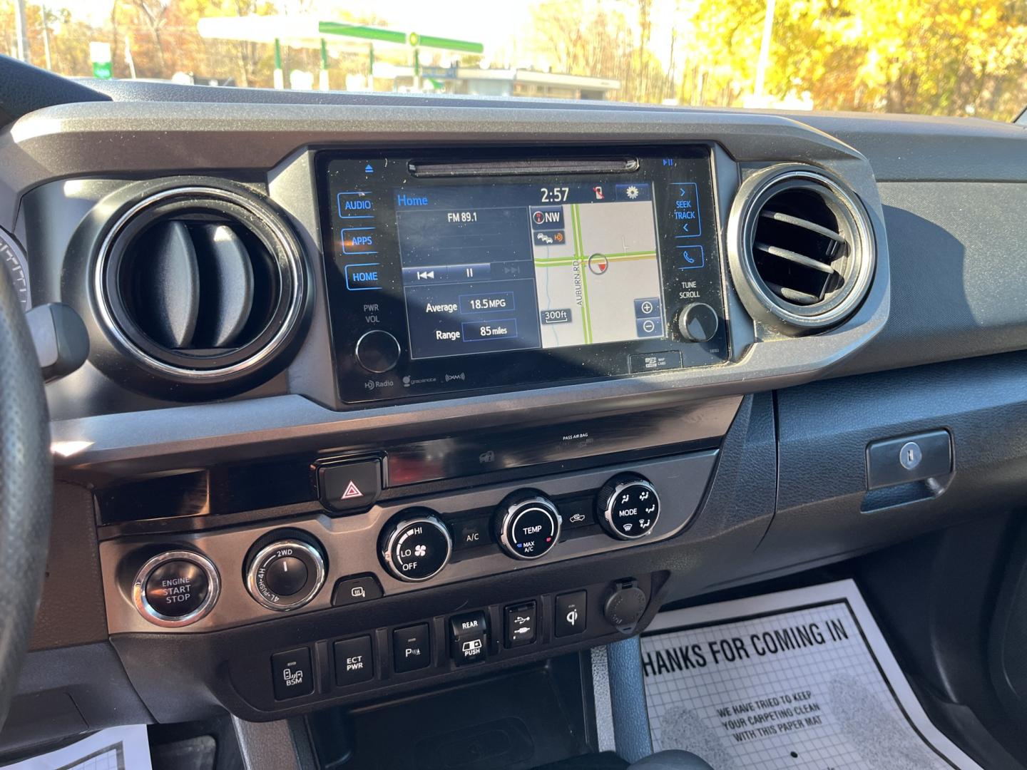 2018 Toyota Tacoma SR5 Double Cab Super Long Bed V6 6AT 4WD (5TFDZ5BN5JX) with an 3.6L V6 DOHC 24V engine, 6A transmission, located at 547 E. Main St., Orwell, OH, 44076, (440) 437-5893, 41.535435, -80.847855- Photo#24