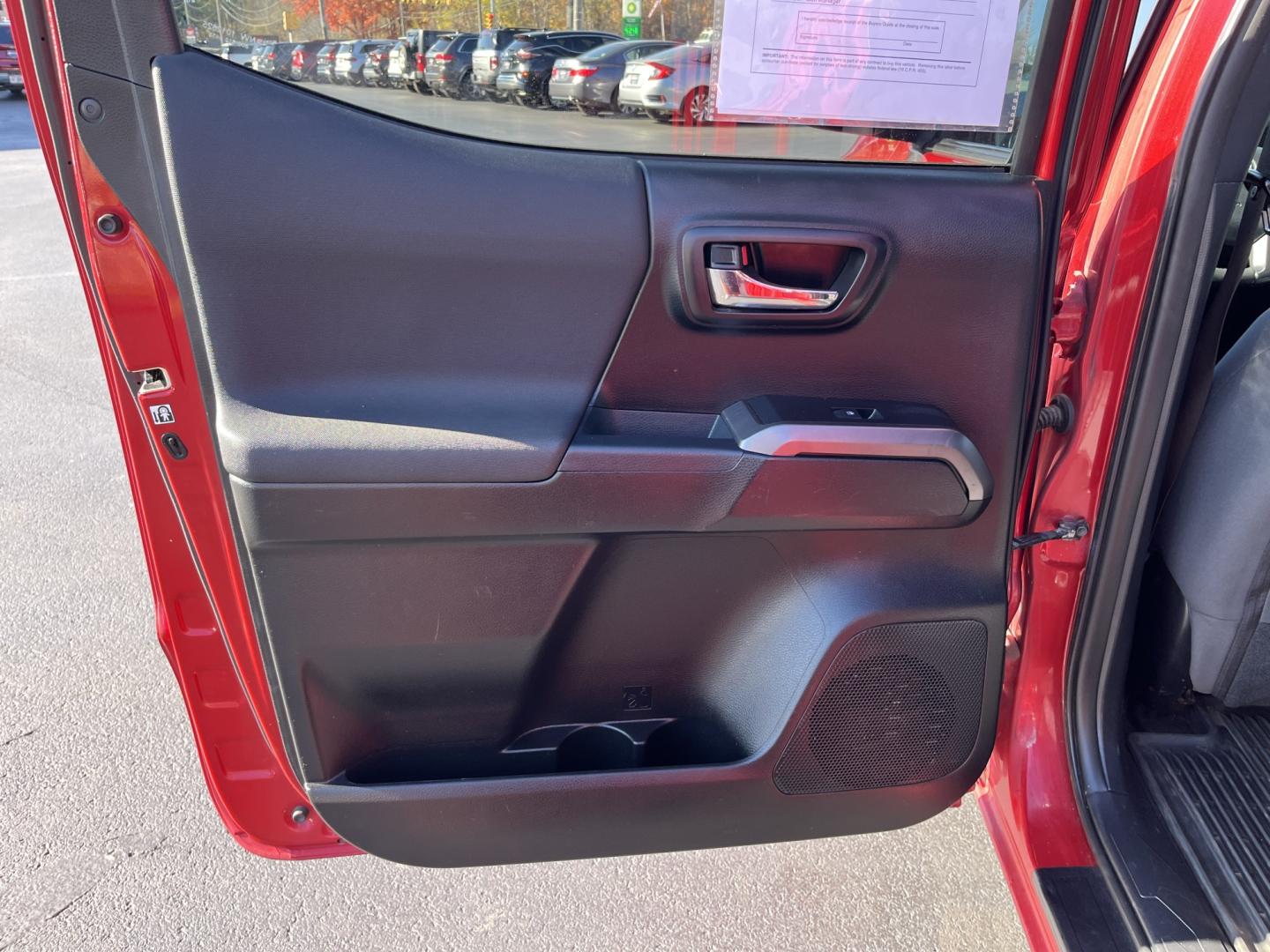 2018 Toyota Tacoma SR5 Double Cab Super Long Bed V6 6AT 4WD (5TFDZ5BN5JX) with an 3.6L V6 DOHC 24V engine, 6A transmission, located at 547 E. Main St., Orwell, OH, 44076, (440) 437-5893, 41.535435, -80.847855- Photo#29