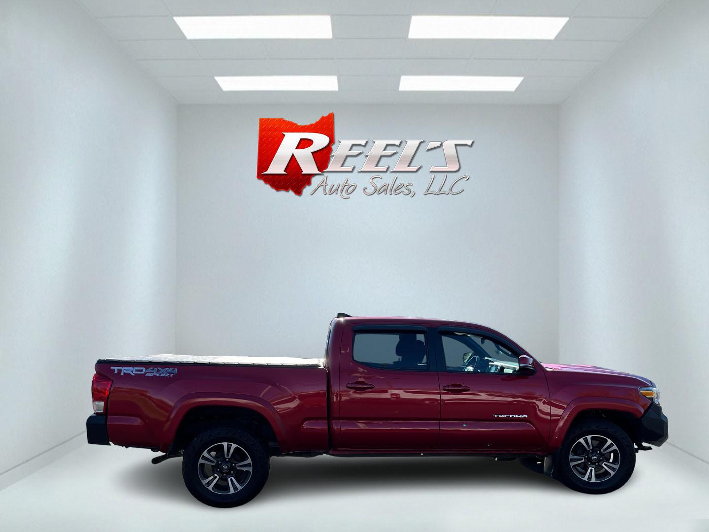 2018 Toyota Tacoma SR5 Double Cab Super Long Bed V6 6AT 4WD (5TFDZ5BN5JX) with an 3.6L V6 DOHC 24V engine, 6A transmission, located at 547 E. Main St., Orwell, OH, 44076, (440) 437-5893, 41.535435, -80.847855- Photo#5