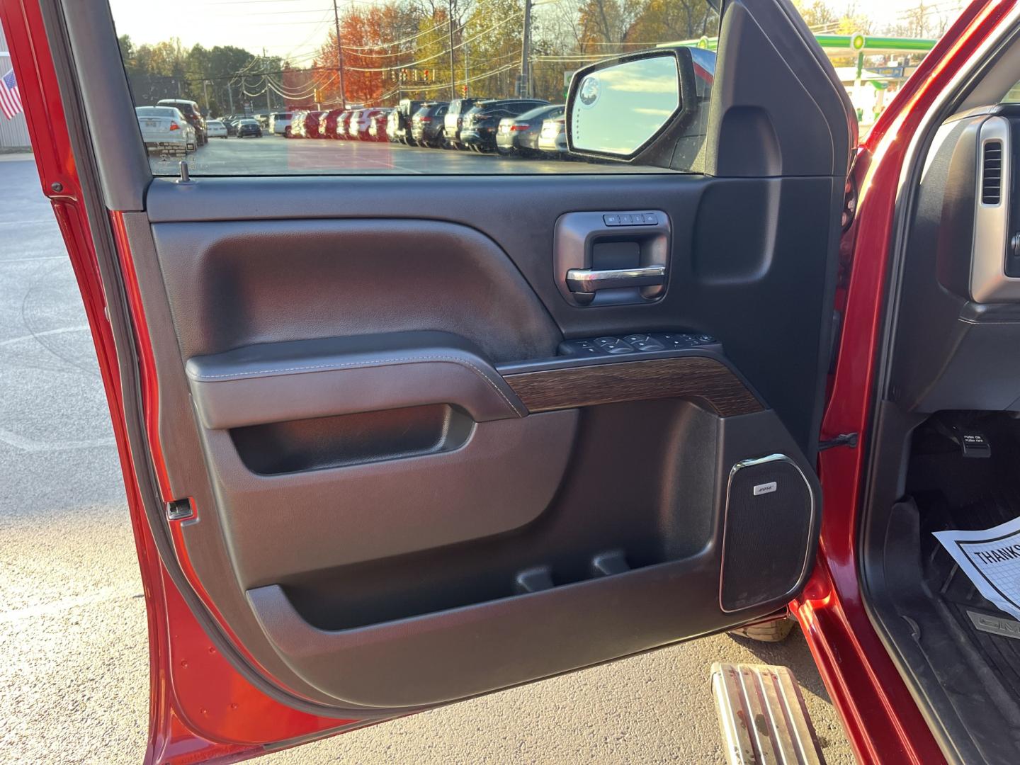 2018 GMC Sierra 1500 Denali Crew Cab Long Box 4WD (3GTU2PEJ9JG) with an 6.2L V8 OHV 16V engine, 6A transmission, located at 547 E. Main St., Orwell, OH, 44076, (440) 437-5893, 41.535435, -80.847855- Photo#14